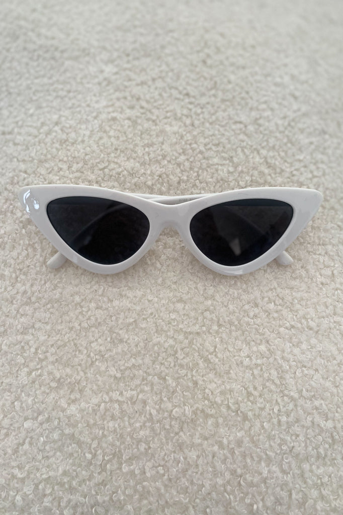 Mona Sunglasses - White
